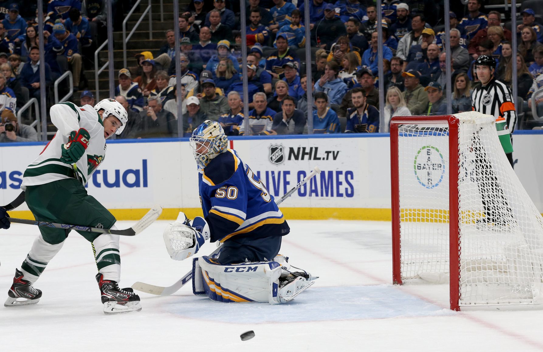 Blues 2, Wild 1